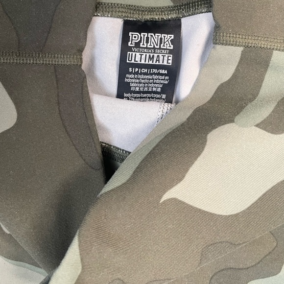 Vs PINK Ultimate Legging - Picture 3 of 3